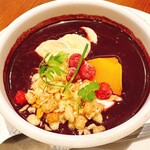 ロイヤルホスト - アサイーボウル&パンケーキセット〜サラダ付〜