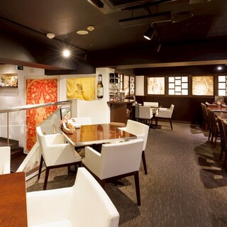 タイ政府認定の本格タイ料理★しかし、初心者にも大人気のお店！