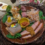 炭火焼鳥きびたき - 前菜盛合せ