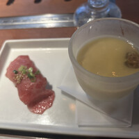 肉料理 KOJIRO - 和牛タテバラの炙り寿司　和牛だしの茶碗蒸し 