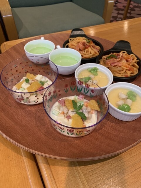 Sakura Lounge photo 3