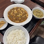 中国料理 峨嵋山 - マーボー豆腐(中辛)
