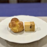 空也 - 浮橋と小川軒のシュークリーム