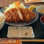 かつ亭 - 