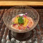 鈴田式 - 発酵トマト　葛素麺　淡路島雲丹 　酸味と甘味雲丹のうまみ　しっかりとした弾力のある素麺