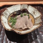 鈴田式 - 黒毛和牛鍋　生木耳　青森花山椒