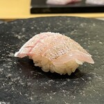 鮨 なんば - 春子鯛37/22　ふわふわ！やっぱなんばさんの春子鯛は最高！