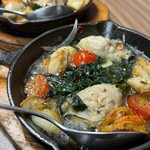 個室で味わう博多もつ鍋と手打ち焼き鳥 呑兵衛 - 