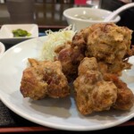 鳳玲軒 - 大きなから揚げ
