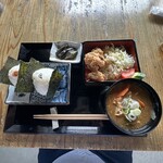 範丈亭 - 