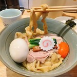 だしと麺 遊泳 - 