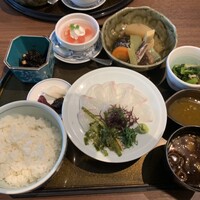 日本料理雲海 - 