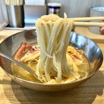 宍道湖しじみ中華蕎麦 琥珀 東京本店 - 