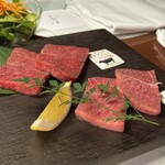 松阪牛炭火焼肉 東海亭 - 