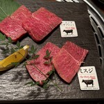 松阪牛炭火焼肉 東海亭 - 