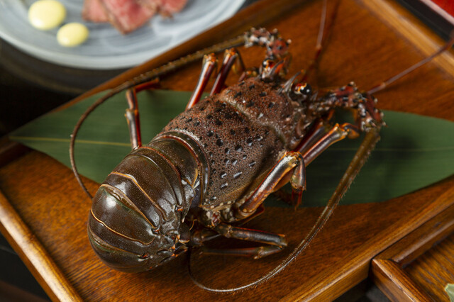 伊勢海老の鉄板焼き（半尾）/Spiny lobster Teppanyaki（half）