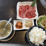 黒毛和牛焼肉 凱旋門 - 凱旋門ランチ160gご飯大盛
