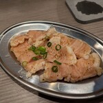 焼肉肉将軍 まる福 - 