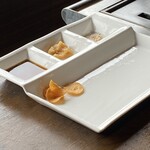 ステーキ・鉄板焼 みくら - 盛り付け前のプレート。