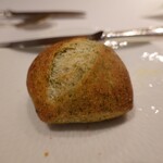 レ セゾン - あおさのパン