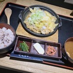 岐阜県のおいしいお酒とお料理 円相 くらうど - けいちゃん焼き定食・大盛り（1,090円）