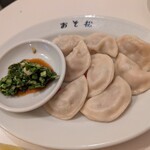 餃子 おそ松 六本松 - 