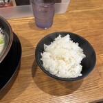 横浜家系ラーメン 一新家 - 