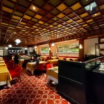 万平ホテル - .....ディナーのメインダイニング.....美しく修復されてます.....