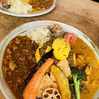 スパイスカレー ボマイェ_0