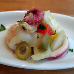 チーズを愛するWine&Bar Jerez - お通しのサルピコン