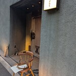 301398927 - 