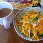 カリーゾーン - Cランチセット￥900（外税）スープ・サラダ