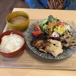 カフェダイニング 529 - 