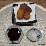 日本料理 とくを - 鱧と原木椎茸とズッキーニのフライとソースと岩塩