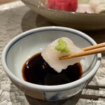 日本料理 とくを - 鮃の縁側を山葵と割醤油で