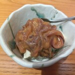 おうじバル - するめいか肝和えのせクリームチーズ