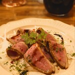 PEPE ROSSO - 鴨むね肉の自家製スモーク (880円)