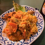 タイ政府公認 タイ料理 アロイチンチン - プーパッポンカレー