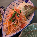 タイ政府公認 タイ料理 アロイチンチン - ソムタムタイ