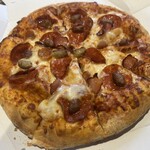 ドミノ・ピザ - 2枚目はギガ・ミート