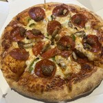 ドミノ・ピザ - 3枚目にドミノデラックス