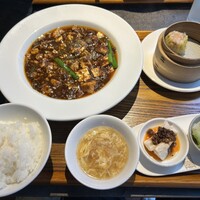 正宗広東私房菜サワダ 梅田エスト店 - 