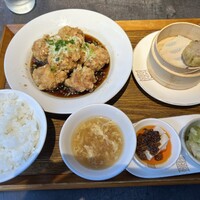 正宗広東私房菜サワダ 梅田エスト店 - 