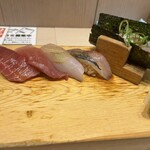 鮨とラーメン うおがしや 野毛 - 