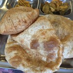 インド料理 パリワル - 風味が良い！プーリー