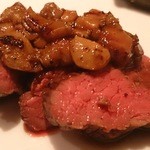 サグラ - 熊肉のステーキ