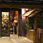 Bijan - Bukit Bingtanのハズレにあります