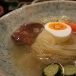 Binchou Tanyakiniku To Shabu Shabu Kotora - 冷麺（辛味別）