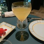 PEACOCK ALLEY - 強めなのに美味しくて飲みやすかったでする