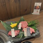 炭燒肉 石田屋。 本店 - 